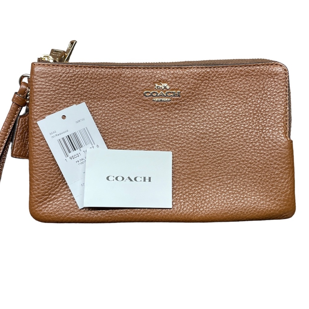 COACH IM/Redwood Corner Double Zip Pebble Leather Wristlet Clutch Wallet